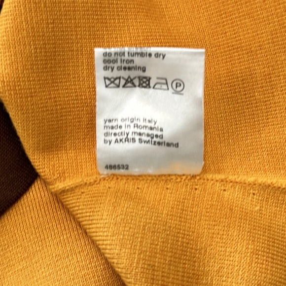 Akris top - Picture 6 of 9